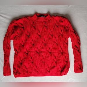 100% Wool cable knit sweater